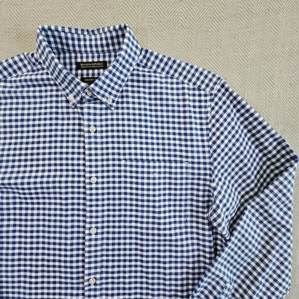 Banana Republic Grant Fit Shirt Men's‎ M Blue Check Stretch Oxford Button Up EUC
